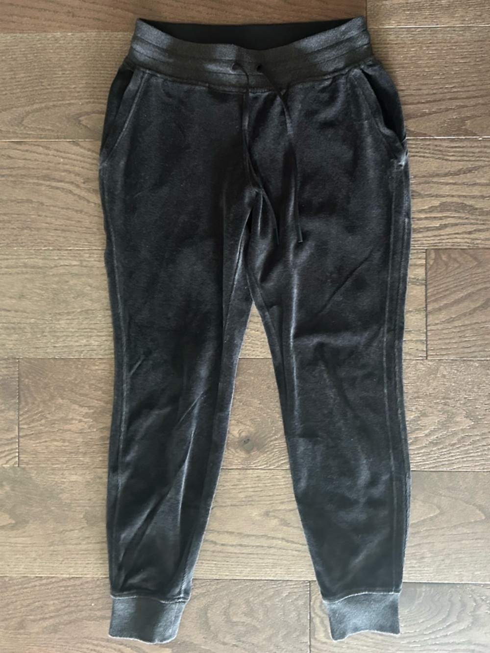 Lululemon Size 6 Warm Down Joggers Velour